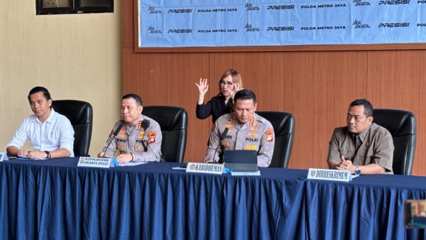 Dirreskrimum Polda Metro Jaya Kombes Pol Imam Imanuddin dalam rilis perkara Percetakan Mau Print di Polres Metro Jakarta Pusat, Jumat, 26 Juni 2026.